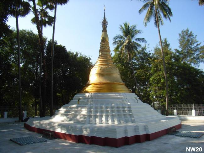 A pagoda just outside the precinct's Northwest corner ( A-1), and at a level lower than the Middle Terrace.