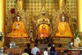 Inside the Temple of Konagamana Buddha. ( List as a place to make Adatehtun.) 